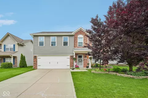 5514 Burning Tree Ct, Indianapolis, IN 46239