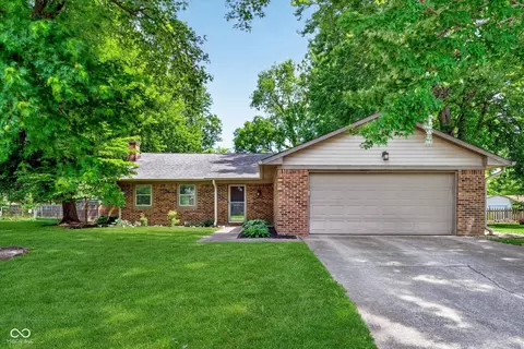 8801 Gunpowder Dr, Indianapolis, IN 46256