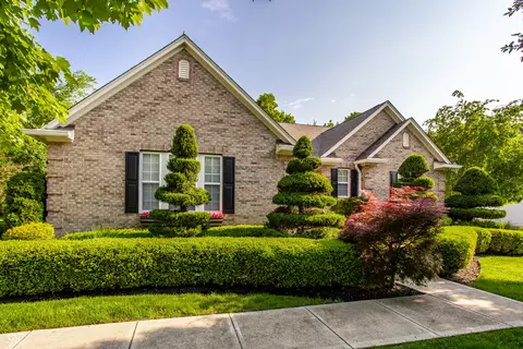 2544 Milano Dr, Westfield, IN 46074