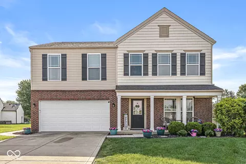 8595 Harlekin Ct, Avon, IN 46123