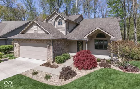 1122 Bitterwood Ct, Columbus, IN 47201