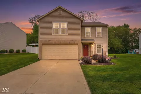 181 Creekside Dr, Danville, IN 46122