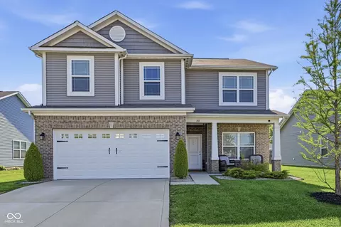 211 Thistlewood Dr, Greenfield, IN 46140