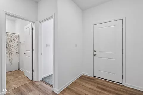 Entry Way - 259 Waters Edge Rd, Pendleton, IN 46064 photo 1 of 3