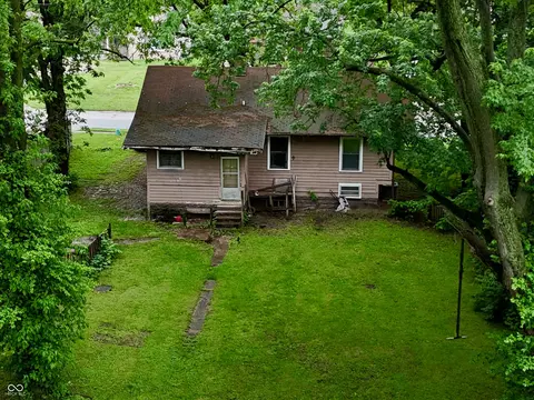 Exterior - 1238 E Thompson Rd, Indianapolis, IN 46227 photo 5 of 8