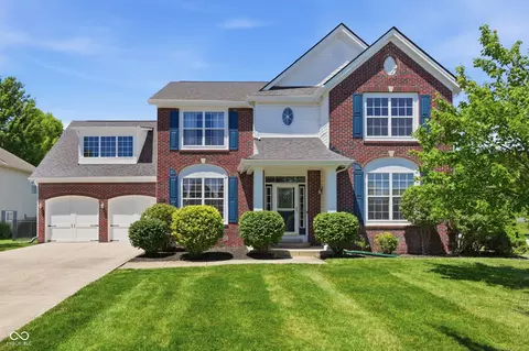 10862 Chestnut Heath Ct, Noblesville, IN 46060