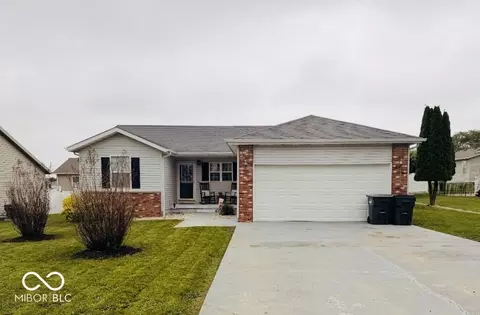 1642 W Democracy St, Greensburg, IN 47240