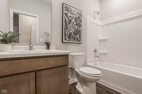 Bath - 6563 Mayapple Dr, Pendleton, IN 46064 photo 2 of 2