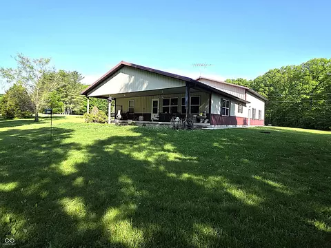 807 Nast Chapel Ln, Martinsville, IN 46151