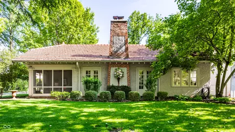 930 E 57th St, Indianapolis, IN 46220