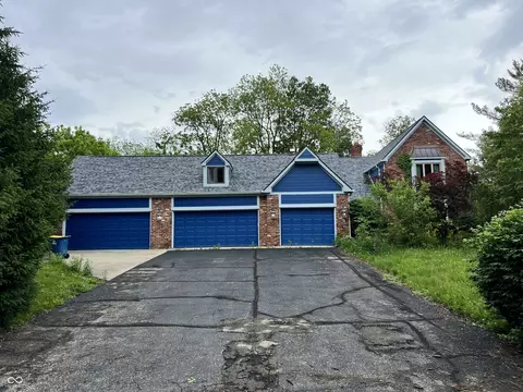 10023 Cedar Point Dr, Carmel, IN 46032