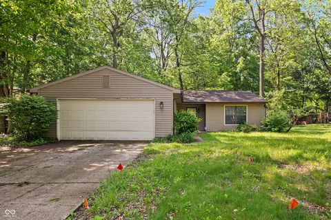 4325 Clayburn Dr, Indianapolis, IN 46268