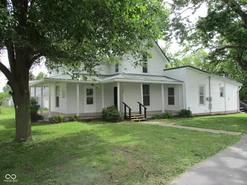 1203 S Ladoga Rd, Crawfordsville, IN 47933