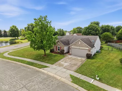 13192 Ashview Dr, Fishers, IN 46038 photo 1
