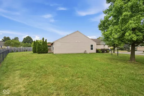 13192 Ashview Dr, Fishers, IN 46038 photo 50