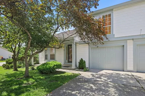 2524 Chaseway Ct, Indianapolis, IN 46268