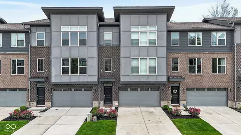 8232 Bostic Dr, Fishers, IN 46038