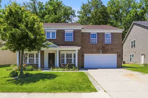 368 Legacy Blvd, Greenwood, IN 46143