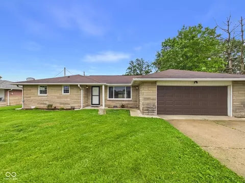 3180 S 200 E, Anderson, IN 46017
