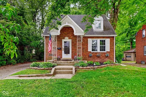 1819 W 10th St, Anderson, IN 46012
