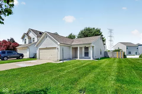 5110 Grand Tetons Dr, Indianapolis, IN 46237