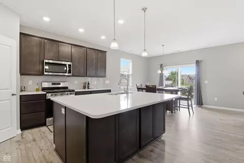 Kitchen - 275 Carrick Glen Blvd, Pendleton, IN 46064 photo 6 of 6