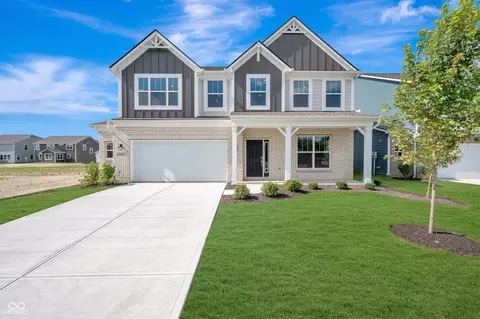 10060 Branson Landing Dr, Noblesville, IN 46060