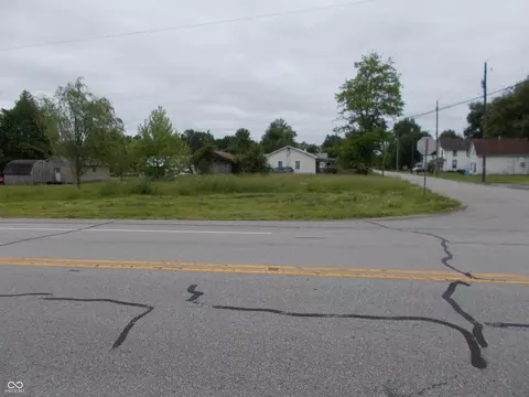 5325 E Us Hwy 50, Butlerville, IN 47223