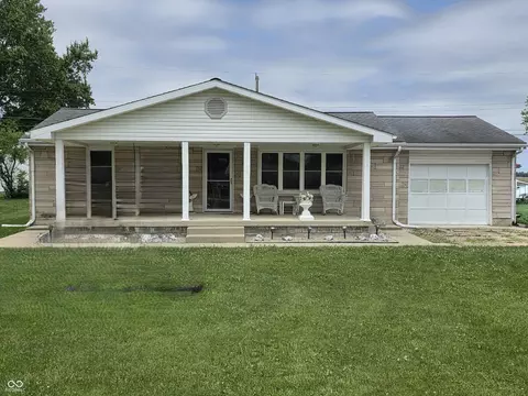 604 E Gatewood Dr, Westport, IN 47283