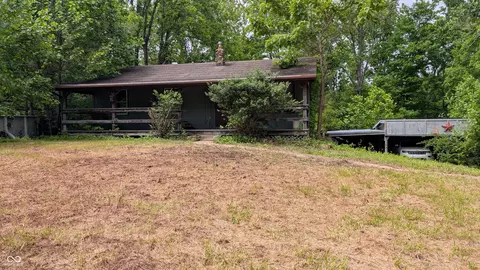 6715 E Gross Rd, Bloomington, IN 47401