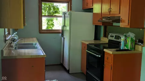 Kitchen - 6715 E Gross Rd, Bloomington, IN 47401 photo 1 of 1