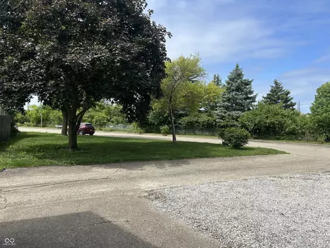 918 Elm St, Indianapolis, IN 46203
