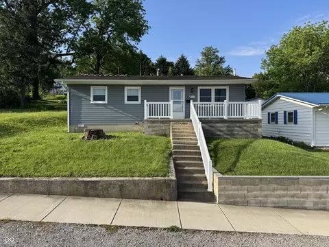905 E Summit St, Attica, IN 47918