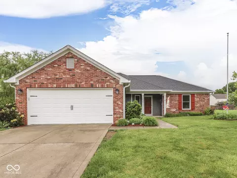 1630 Alder Rd, Franklin, IN 46131
