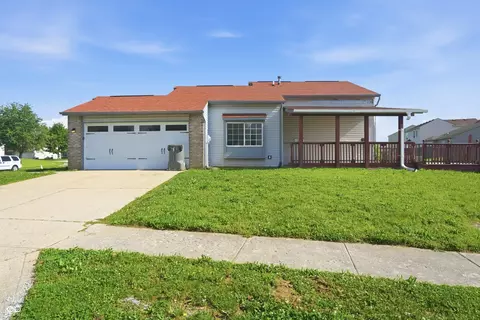 10256 Arapahoe Dr, Indianapolis, IN 46235