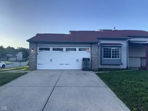 10256 Arapahoe Dr, Indianapolis, IN 46235