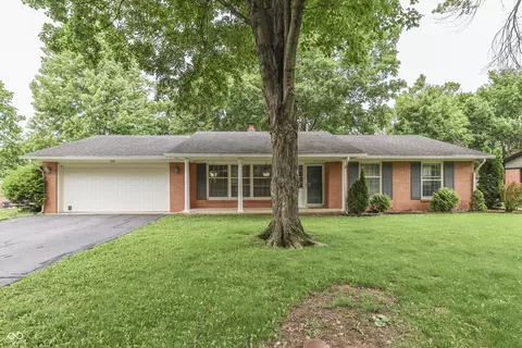 700 Horton St, Greenwood, IN 46142