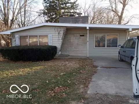 121 S Mccullum St, Knightstown, IN 46148