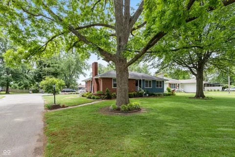901 North Dr, Seymour, IN 47274
