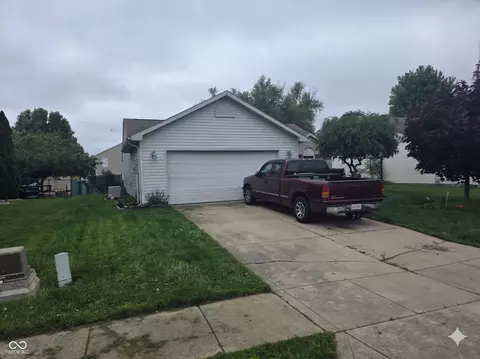 1701 Crimson Ln, Lebanon, IN 46052