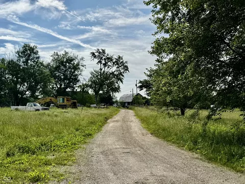 73 S County Road 400 E, Seymour, IN 47274