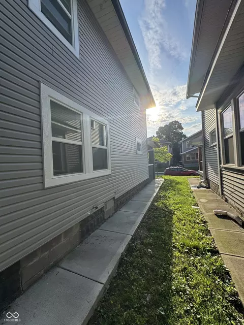 644 Eastern Ave, Indianapolis, IN 46201 photo 3