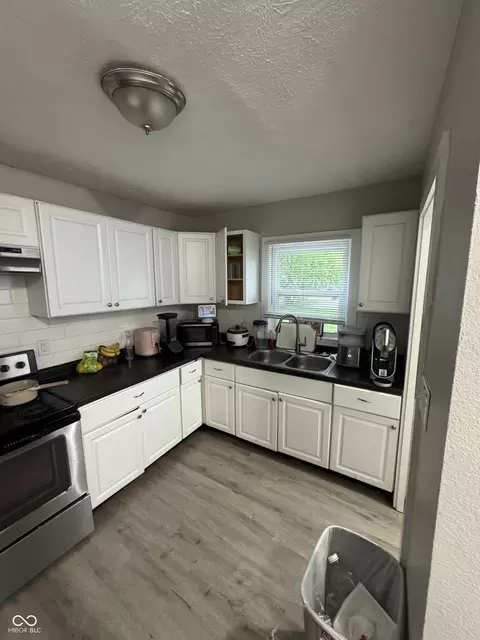 644 Eastern Ave, Indianapolis, IN 46201 photo 7