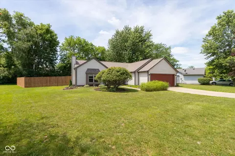 6445 Muirfield Way, Indianapolis, IN 46237