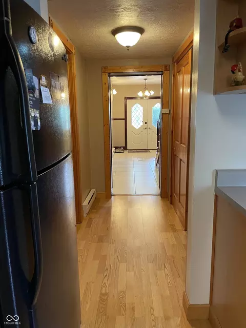 Entry Way - 14380 N 300 E, Covington, IN 47932 photo 1 of 4