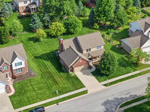 View/Area - 10909 Valley Forge Cir, Carmel, IN 46032 photo 1 of 11
