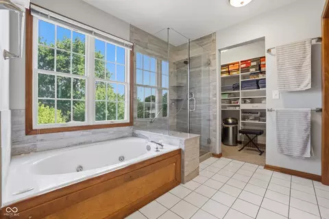 Bath - 10909 Valley Forge Cir, Carmel, IN 46032 photo 3 of 7