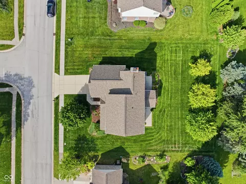 View/Area - 10909 Valley Forge Cir, Carmel, IN 46032 photo 3 of 11