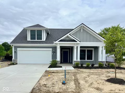 2731 Towne Run Ct, Westfield, IN 46074