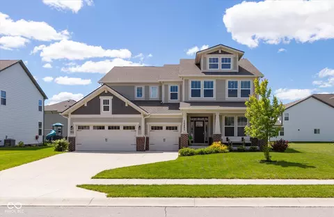 16495 Bigstone Dr, Fortville, IN 46040